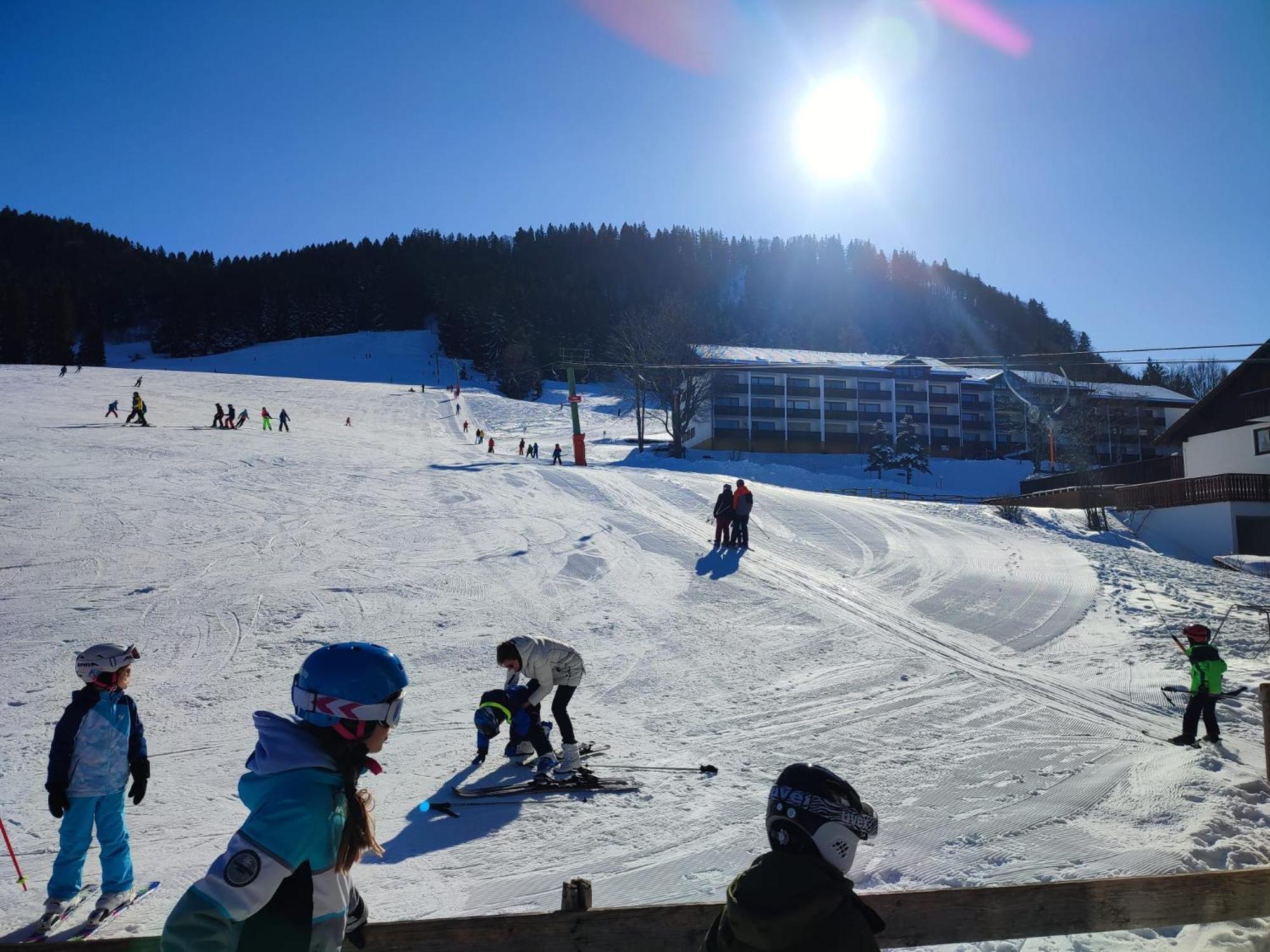 Sonnen-Juwel - Hallenbad-Sauna-2 Getrennte Schlafbereiche-Direkt An Der Skipiste Missen-Wilhams Exteriör bild